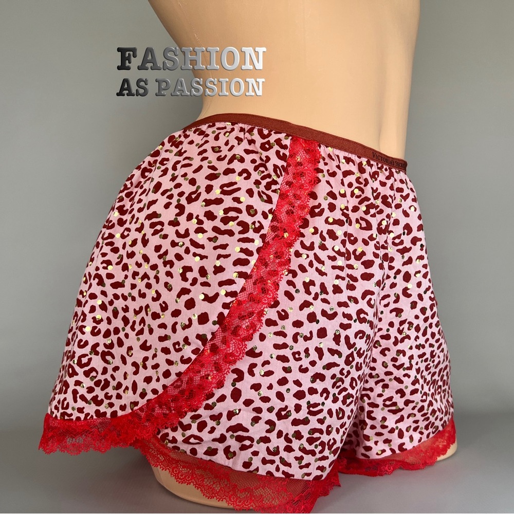 VS Cotton Flirty with Lace and Leopard Print Sleep Shorts